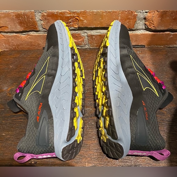 Altra Outroad 👟 Trail to Road 🏃‍♀️ - Picture 7 of 13